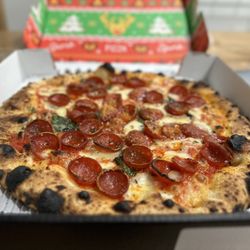 Spark Pizza - Honey & Spice & Everything Nice