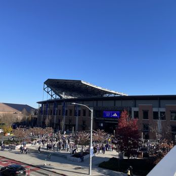 Husky Stadium - Stadiums & Arenas Near Me - Seattle, Washington Husky Stadium - Stadiums & Arenas Near Me - Seattle, Washington