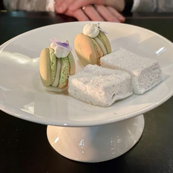 Lucie - Homemade marshmallows, after dessert treat. - French Near Me - Toronto, Ontario Lucie - Homemade marshmallows, after dessert treat. - French Near Me - Toronto, Ontario