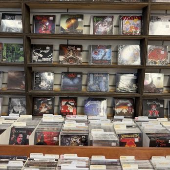 End Of An Ear - Music & DVDs Near Me - Austin, Texas End Of An Ear - Music & DVDs Near Me - Austin, Texas