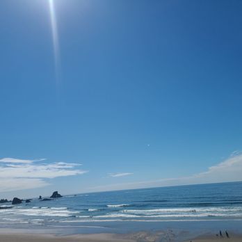 Ecola State Park - Sunny day! - Parks Near Me - Cannon Beach, Oregon Ecola State Park - Sunny day! - Parks Near Me - Cannon Beach, Oregon
