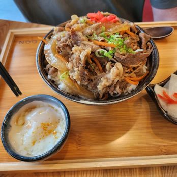 Hana Don - Gyudon combo set - Japanese Near Me - Toronto, Ontario Hana Don - Gyudon combo set - Japanese Near Me - Toronto, Ontario