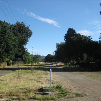 Iron Horse Trail - The Iron Horse Trail at the Contra Costa County Canal Trail junction, looking south - Hiking Near Me Iron Horse Trail - The Iron Horse Trail at the Contra Costa County Canal Trail junction, looking south - Hiking Near Me