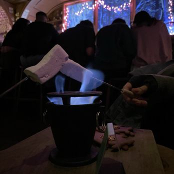 Ski Lodge - Highly recommend the smores board - Cocktail Bars Near Me - Las Vegas, Nevada