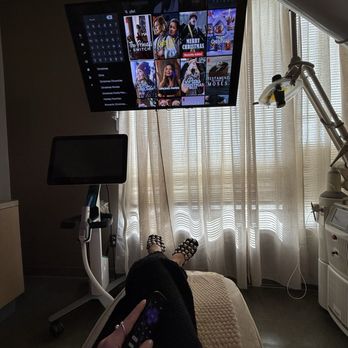 Calabasas Dental Spa - Netflix during dental/whitening treatments - Cosmetic Dentists Near Me - Calabasas, California Calabasas Dental Spa - Netflix during dental/whitening treatments - Cosmetic Dentists Near Me - Calabasas, California