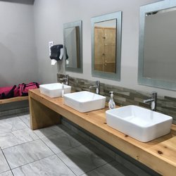 Olympia Gym - Baños