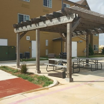Microtel Inn & Suites by Wyndham Cotulla - Close up of pavillion. - Hotels Near Me - Cotulla, Texas Microtel Inn & Suites by Wyndham Cotulla - Close up of pavillion. - Hotels Near Me - Cotulla, Texas