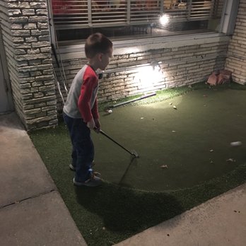 Howley's Restaurant - A little putt putt before dinner. - Diners Near Me - West Palm Beach, Florida Howley's Restaurant - A little putt putt before dinner. - Diners Near Me - West Palm Beach, Florida