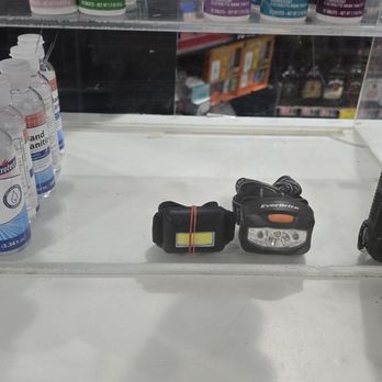 Oak Shores Malt Shop - Hiker gear - Grocery Near Me - Campo, California