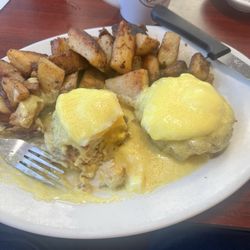 Cranberry Cottage - New England Benedict