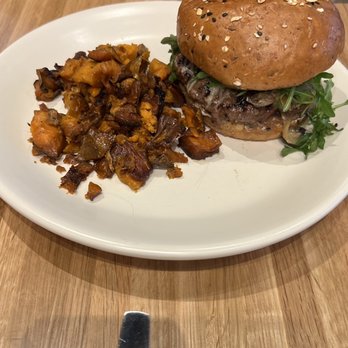 True Food Kitchen - Grass fed burger with sweet potatoes - New American Near Me - Gaithersburg, Maryland True Food Kitchen - Grass fed burger with sweet potatoes - New American Near Me - Gaithersburg, Maryland