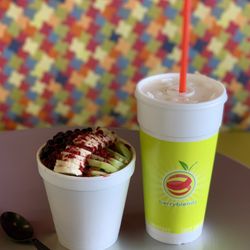 Berry Blendz - fresh fruit smoothies
Acai Bowls