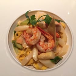 Albergo Sunnegg - Spargel mit Tagliatelle