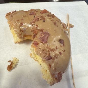 Surfside Donuts and Coffee - Donuts Near Me - Pismo Beach, California Surfside Donuts and Coffee - Donuts Near Me - Pismo Beach, California