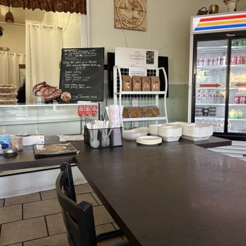 Wayang - Pathetic looking store. Food will be boxed in to-go bxes. Looks like the owner didn't employ anyone else. - Indonesian Near Me - Alhambra, California Wayang - Pathetic looking store. Food will be boxed in to-go bxes. Looks like the owner didn't employ anyone else. - Indonesian Near Me - Alhambra, California