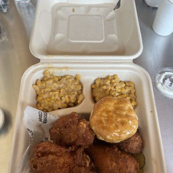 Mike's Chicken - Spicy chicken with 2x cream corn - Chicken Shop Near Me - Dallas, Texas Mike's Chicken - Spicy chicken with 2x cream corn - Chicken Shop Near Me - Dallas, Texas