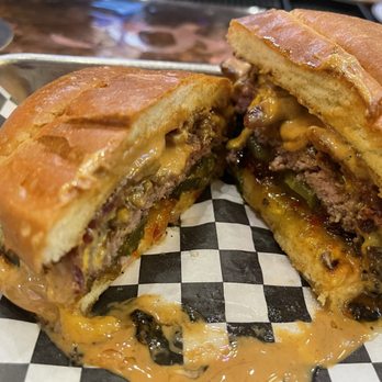 Rustwater Kitchen & Taproom - pbj burger yummm - Beer Bar Near Me - Fairfield, California