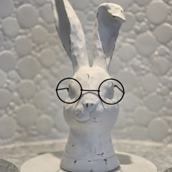 I truly believe this to be the grand white rabbit.