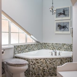 Elite Photography - Elegant Bath