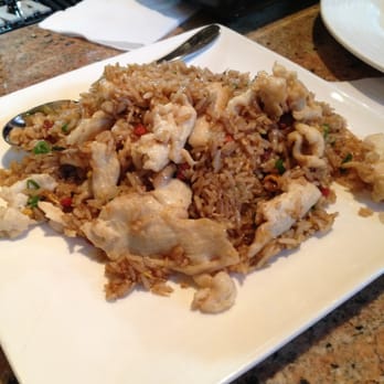 Q Restaurant - Chicken fried rice - Chinese Near Me - Boston, Massachusetts Q Restaurant - Chicken fried rice - Chinese Near Me - Boston, Massachusetts