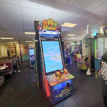 Chuck E. Cheese - Pizza Near Me - Escondido, California Chuck E. Cheese - Pizza Near Me - Escondido, California