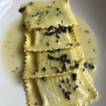 FrancescoVini - Ravioli with spinach - Tuscan Near Me - Florence, FI FrancescoVini - Ravioli with spinach - Tuscan Near Me - Florence, FI