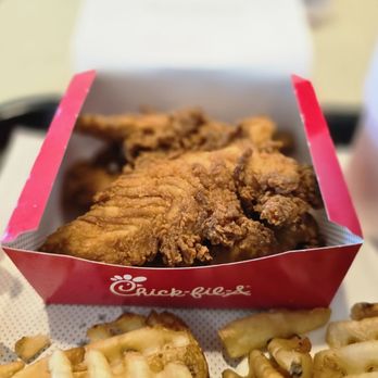 Chick-fil-A - Fast Food Near Me - Naples, Florida
