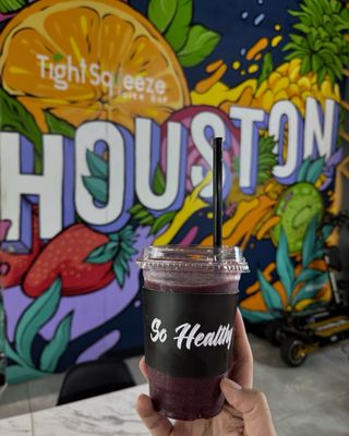 Tight Squeeze Juice Bar by null