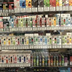 Destin Smoke Shop - Raz powered by geek vape