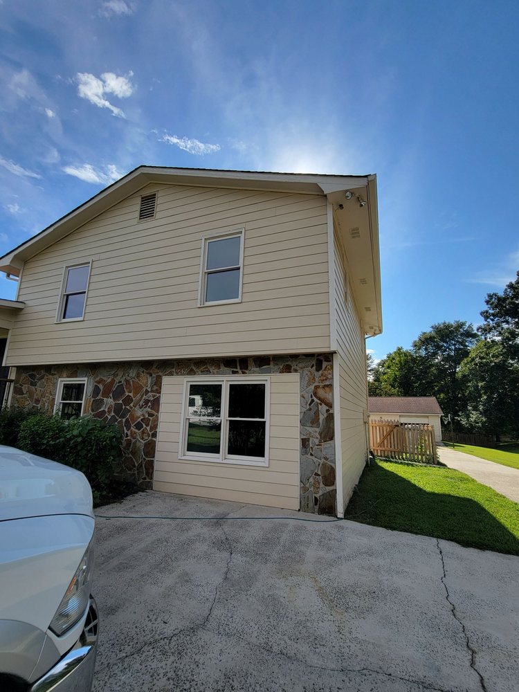 Slide of AEC King Construction