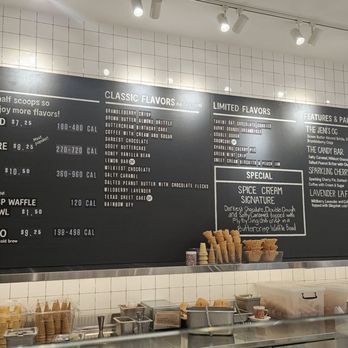 Jeni's Splendid Ice Creams - Ice Cream & Frozen Yogurt Near Me - Carlsbad, California