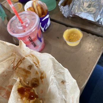 Taco Bell - 7 Beefy 5-Layer Burrito - Fast Food Near Me - Moncks Corner, South Carolina Taco Bell - 7 Beefy 5-Layer Burrito - Fast Food Near Me - Moncks Corner, South Carolina