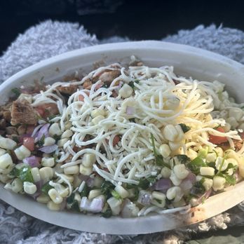 Chipotle Mexican Grill - Fast Food Near Me - Woburn, Massachusetts