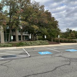 TOMICS Medical - Parking Lot- Handicap Accessibility