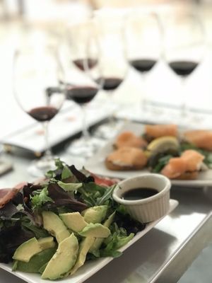 Vino Volo by null