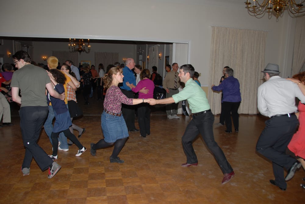 Hudson Valley Community Dances Logo