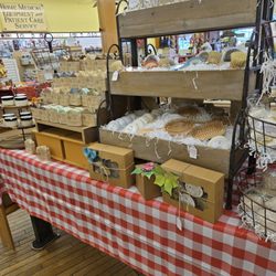 Salem Apothecary - Local gifts