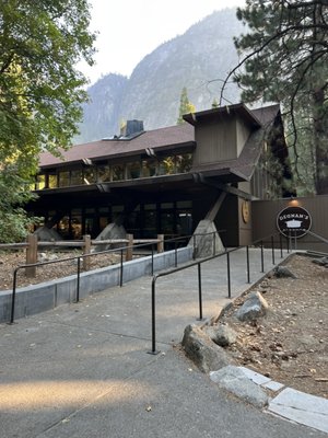 Degnan's Kitchen by null