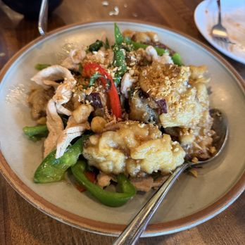Khao Thai Restaurant - Stir fry eggplant with Thai basil and pork - Thai Near Me - Saratoga, California Khao Thai Restaurant - Stir fry eggplant with Thai basil and pork - Thai Near Me - Saratoga, California
