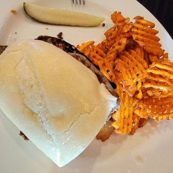 Cowboy Capital Grille - Prime rib sandwich - American Near Me - Dodge City, Kansas