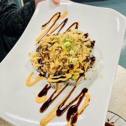 AT Sushi - Volcano roll