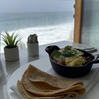 Splashes Restaurant - SHORT RIB breakfast SKILLET-amazing! - New American Near Me - Laguna Beach, California Splashes Restaurant - SHORT RIB breakfast SKILLET-amazing! - New American Near Me - Laguna Beach, California