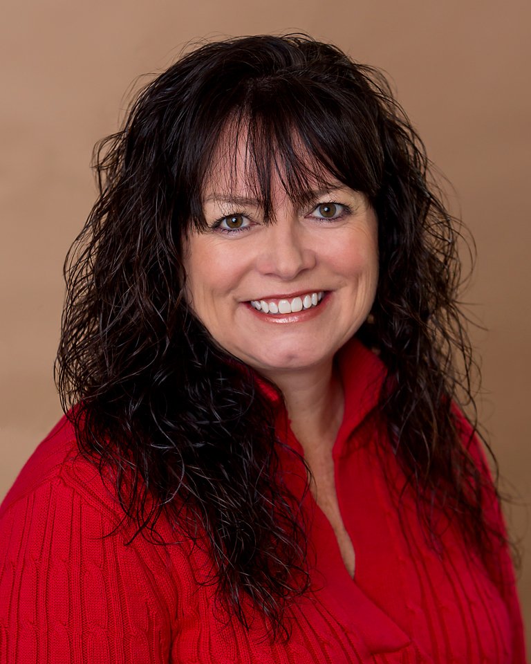 SANDY KISHTON REMAX PROFESSIONALS Contact Agent 4255 SW Cambridge