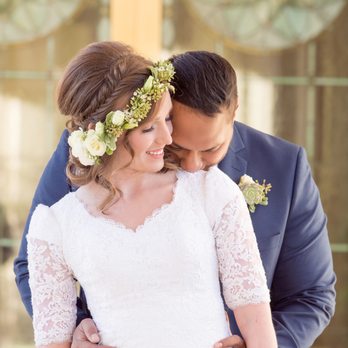 Phoenix Visual Pro - Wedding Photos at Gilbert LDS Temple. - Event Photography Near Me