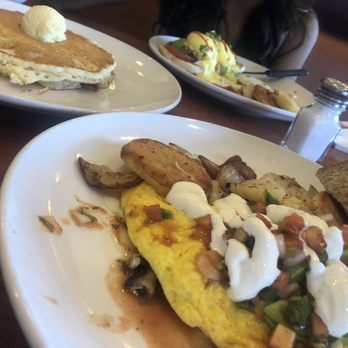 Broken Yolk Cafe - 2 Pancake and mom omelette. - Breakfast & Brunch Near Me - La Quinta, California