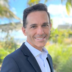 Jeffrey R Cara, DO - Dr. Cara delivers world-class patient care reflecting his fellowship training at Mayo Clinic and residency at Northwestern University.