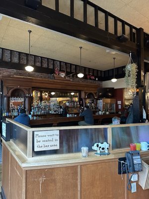 Endolyne Joe's by null