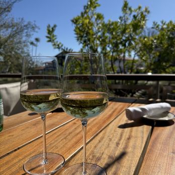 Clark's Oyster Bar - Champagne - Desserts Near Me - Malibu, California Clark's Oyster Bar - Champagne - Desserts Near Me - Malibu, California
