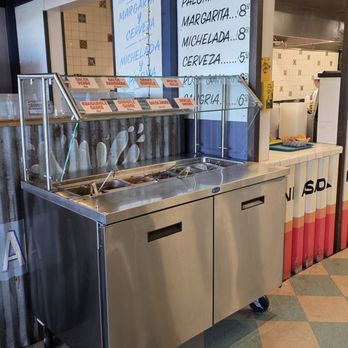 Invicto - Salsa bar - Tacos Near Me - Vernon Hills, Illinois Invicto - Salsa bar - Tacos Near Me - Vernon Hills, Illinois