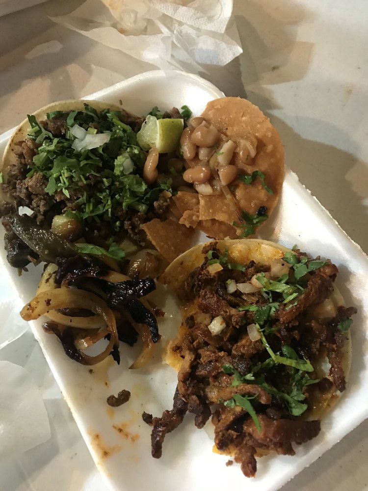 EL GORDO TACO TRUCK 18 Reviews Food Trucks Lankershim & Victory